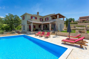 Beautiful villa Stupenda with whirlpool in Porec
